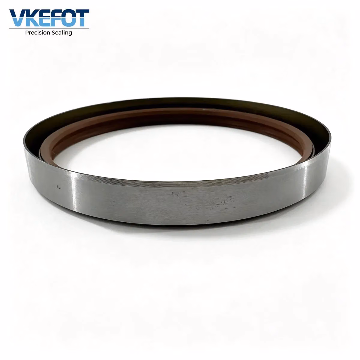 102x116x14mm Front Wheel Hub Oil Seal OEM MH034085 NBR for Mitsubishi VKEFOT-102-116-14-NBR — main photo
